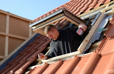Pose de fenêtres de toit Velux à Cogna